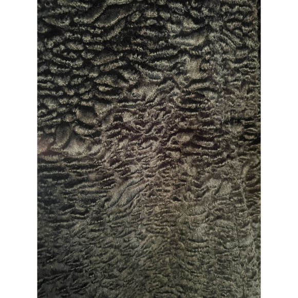 Women's PORTRAIT Black Faux Fur Coat with Red Lining, Size M - Picture 8 of 12